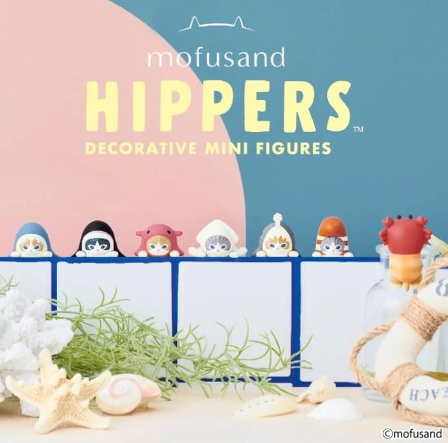 Decorative mini figures with 'mofusand HIPPERS' branding on a blue and pink background.